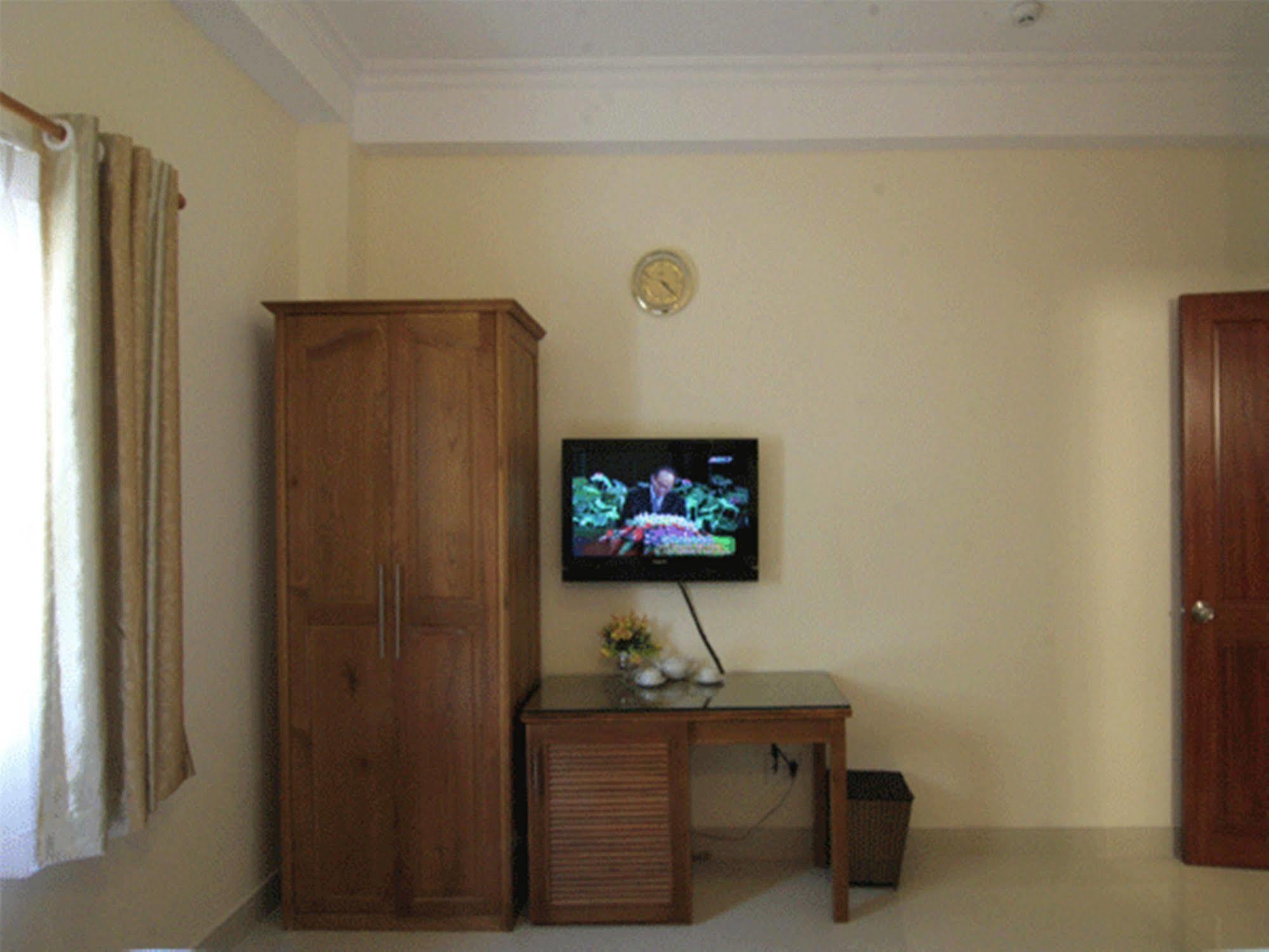 Phan Anh Hotel - Bui Vien Walking Street Хошимин Экстерьер фото